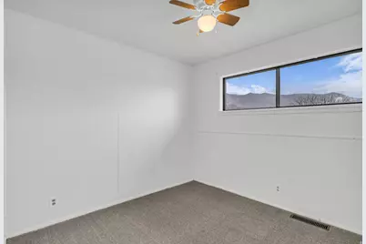 1005 N Capistrano Dr, Salt Lake City, UT 84116 - Photo 18