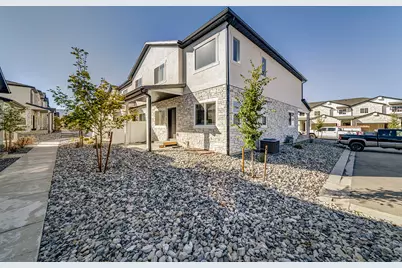 1247 N 680 W #8, Tooele, UT 84074 - Photo 26