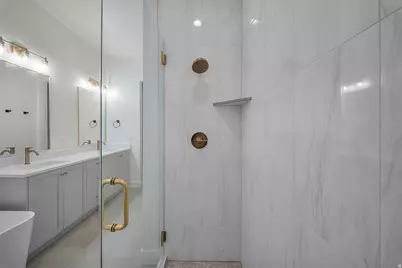 2921 E Alderann St #317, Saint George, UT 84790 - Photo 18