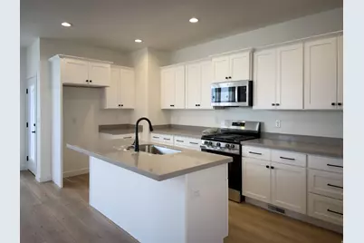 118 S 1700 W #11, Pleasant Grove, UT 84062 - Photo 2