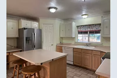 465 S 100 W, Fillmore, UT 84631 - Photo 12