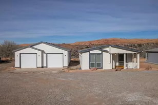 2739 E Nuevo Ct, Moab, UT 84532 - Photo 2