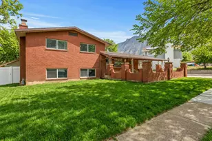 1528 E Sunview Dr S, Ogden, UT 84404 - Photo 2