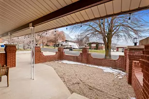 1528 E Sunview Dr S, Ogden, UT 84404 - Photo 4
