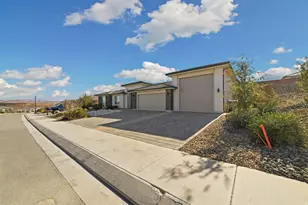 2036 E Yant Dr, Saint George, UT 84790 - Photo 2