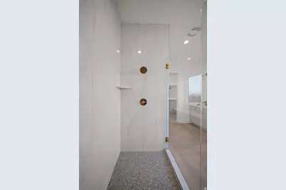 4832 W 2820 S #3, Hurricane, UT 84737 - Photo 32