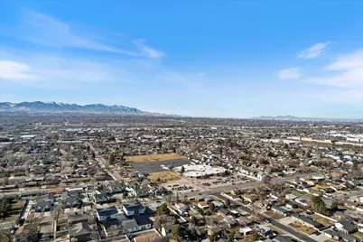 7045 S 300 E, Midvale, UT 84047 - Photo 38