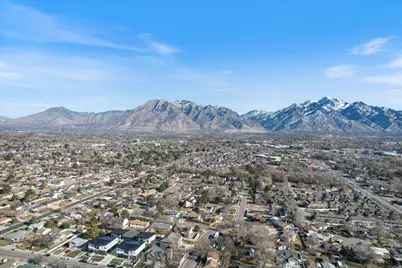 7045 S 300 E, Midvale, UT 84047 - Photo 34