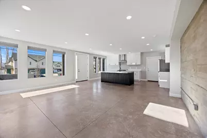 7045 S 300 E, Midvale, UT 84047 - Photo 10