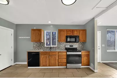 1594 W Sunset Ave S, West Valley, UT 84119 - Photo 4