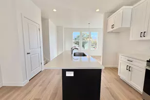 1707 N 1625 W, Layton, UT 84041 - Photo 8