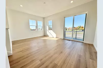 1707 N 1625 W, Layton, UT 84041 - Photo 2