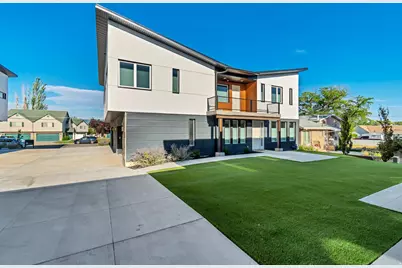 7033 S 300 E, Midvale, UT 84047 - Photo 4