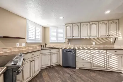 284 N 1000 E, Spanish Fork, UT 84660 - Photo 12