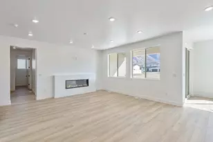 1018 E 250 S, Salem, UT 84653 - Photo 6