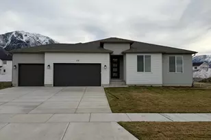 1018 E 250 S, Salem, UT 84653 - Photo 1