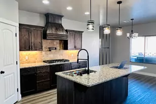 1795 E Mountain Trl, Saint George, UT 84790 - Photo 4