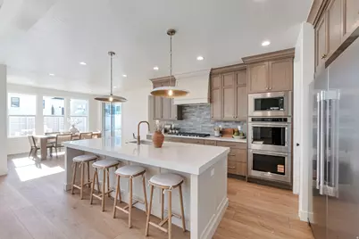 793 W Sara Dr, Saratoga Springs, UT 84045 - Photo 6