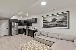 803 W 530 N, Orem, UT 84057 - Photo 22