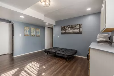 8268 S 865 E, Sandy, UT 84094 - Photo 16