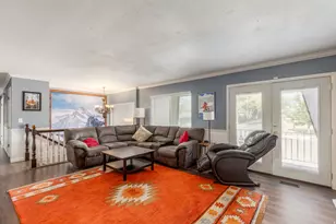 8268 S 865 E, Sandy, UT 84094 - Photo 4