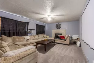 8268 S 865 E, Sandy, UT 84094 - Photo 20