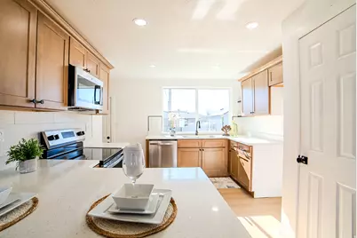 87 W 8710 S, Sandy, UT 84070 - Photo 6