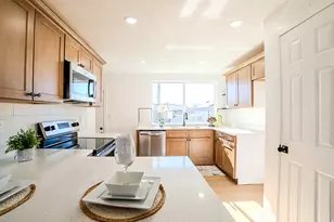 87 W 8710 S, Sandy, UT 84070 - Photo 6