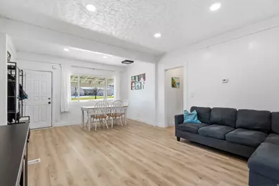 61 W Main St, Wellsville, UT 84339 - Photo 2