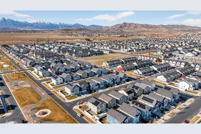 512 S Pegasus Way, Saratoga Springs, UT 84045 - Photo 46