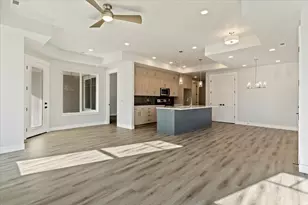 6748 W Judys Farm Ln, West Valley, UT 84128 - Photo 6