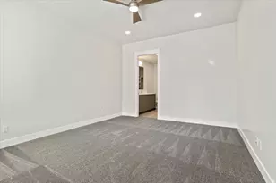 6748 W Judys Farm Ln, West Valley, UT 84128 - Photo 12