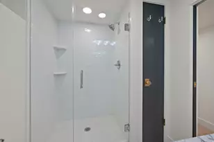 4695 S Sycamore, Holladay, UT 84117 - Photo 40