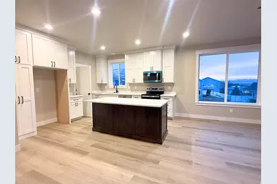 413 S 1150 E #1101, Smithfield, UT 84335 - Photo 8