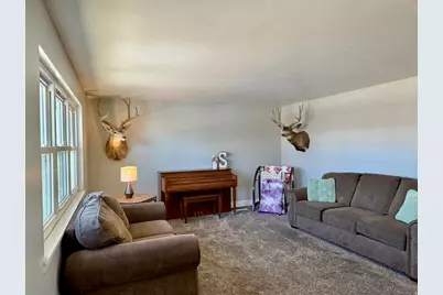 235 S 200 E, Fillmore, UT 84631 - Photo 4