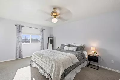 864 E 625 St S, Layton, UT 84041 - Photo 12