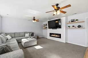 864 E 625 St S, Layton, UT 84041 - Photo 18