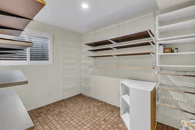 5949 Sandusky Cir S, Murray, UT 84123 - Photo 20