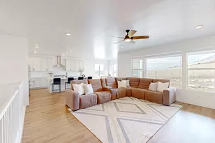 872 W Union Bench Dr, Mapleton, UT 84664 - Photo 2