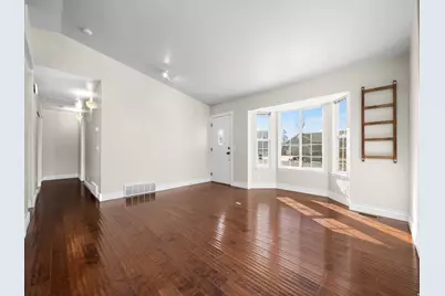 796 Lakeview Dr W, Stansbury Park, UT 84074 - Photo 4