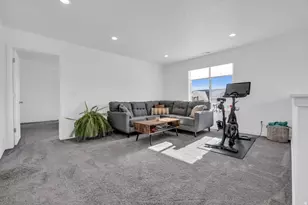 8496 N Tiffany Ln, Lake Point, UT 84074 - Photo 24