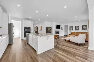 8496 N Tiffany Ln, Lake Point, UT 84074 - Photo 6