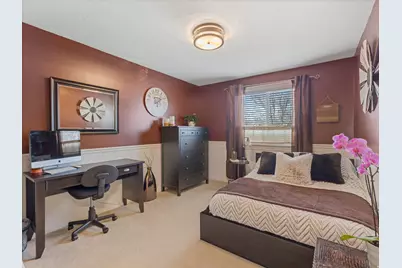 11270 S Farnsworth Ln, Sandy, UT 84070 - Photo 10