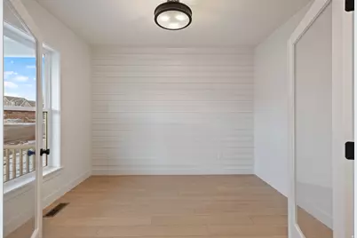 11293 S Easy Bee Rd W #1-135, South Jordan, UT 84009 - Photo 4