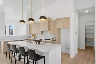 118 W Morning Glory Cir, Stansbury Park, UT 84074 - Photo 10