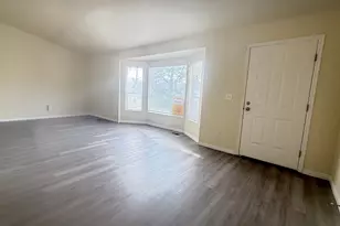 6189 S Dewdrops Dr W, Kearns, UT 84118 - Photo 2