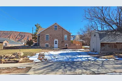 102 E 400 S, Cedar City, UT 84720 - Photo 8