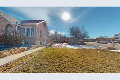 102 E 400 S, Cedar City, UT 84720 - Photo 4