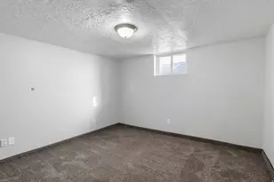 503 W 500 S, Tooele, UT 84074 - Photo 28