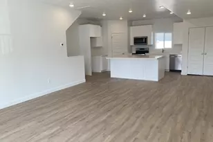 4572 W Pleasant Pine Ct S, West Valley, UT 84120 - Photo 26